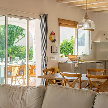 Binimigi Villa *